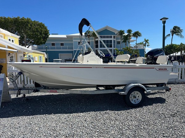 BOSTON WHALER 170 MONTAUK — 2027 Boston Whaler 170 Montauk