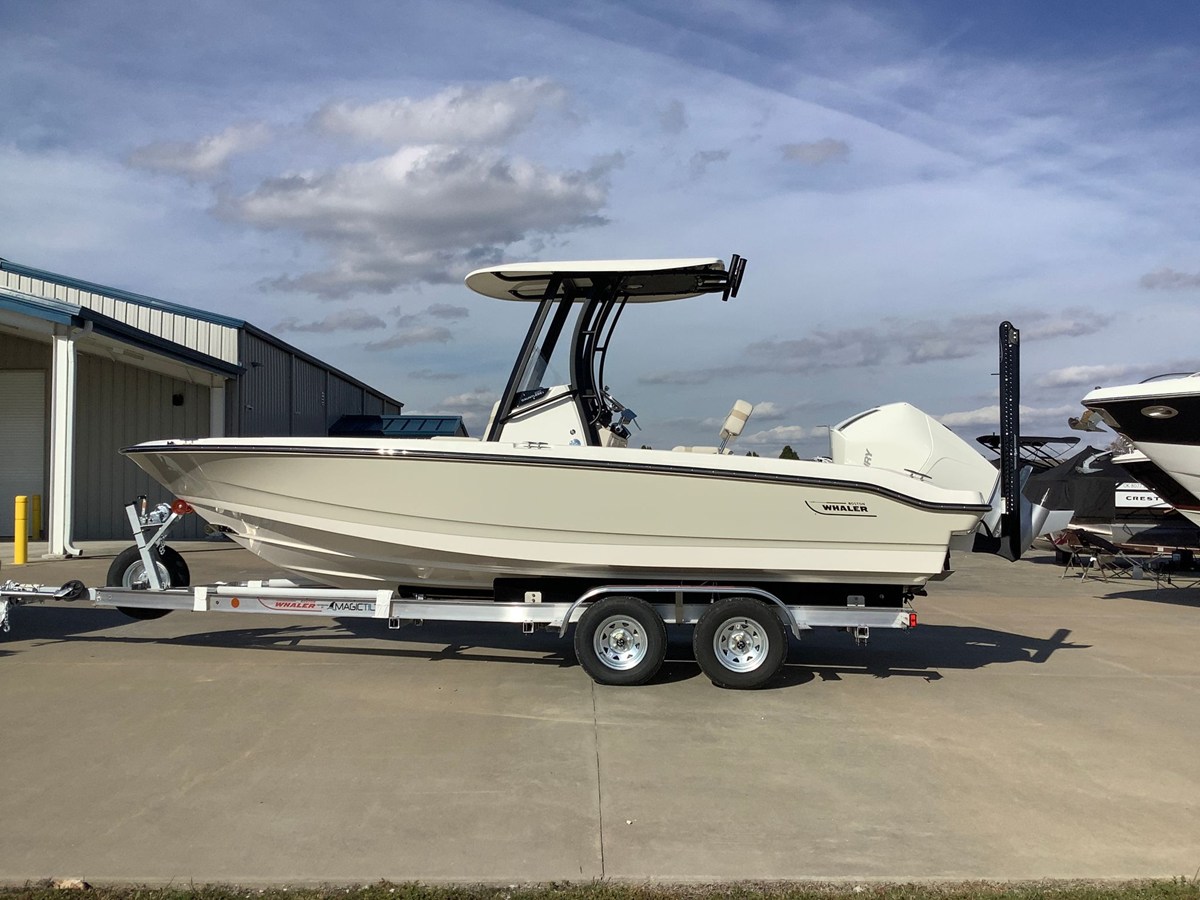 Boston Whaler 220 Dauntless — 2026 Boston Whaler 220 Dauntless — fotoğraf 2
