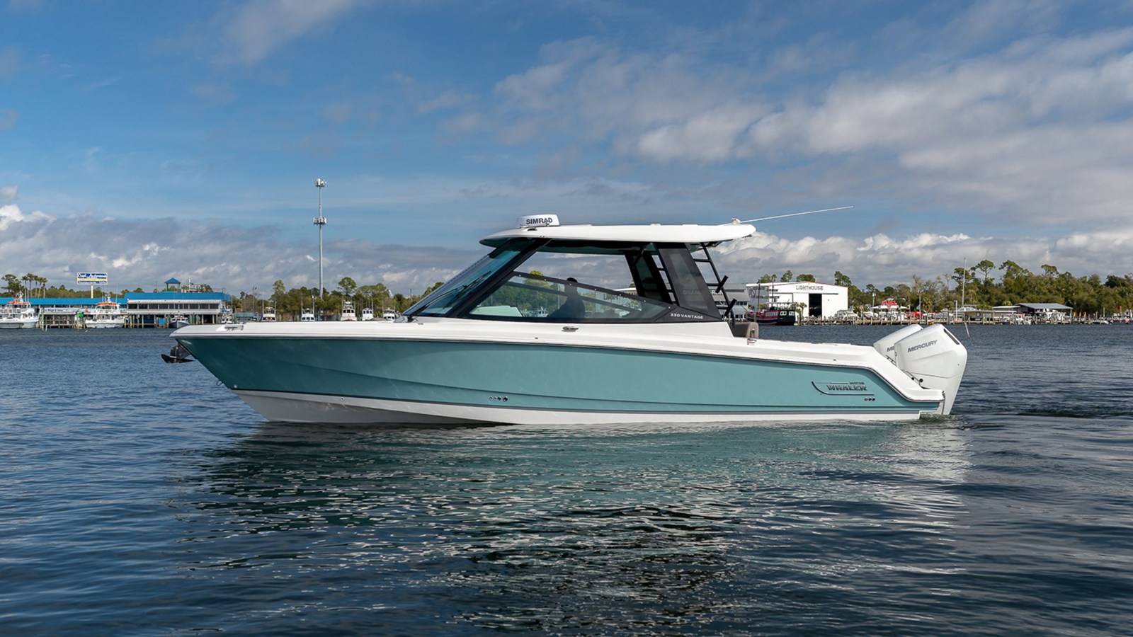 Boston Whaler 330 Vantage — 2026 Boston Whaler 330 Vantage