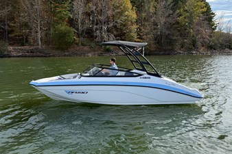 YAMAHA AR190