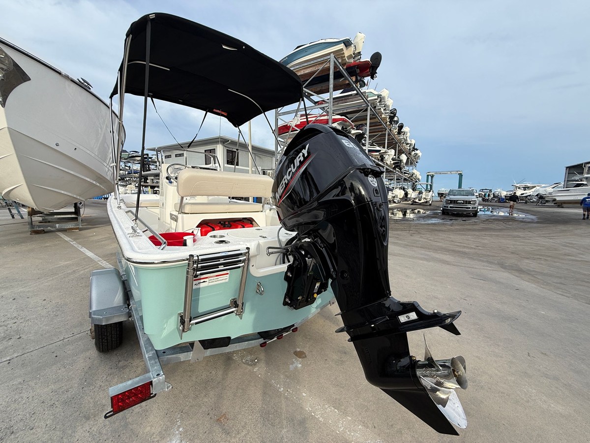 Boston Whaler 150 Montauk — 2027 Boston Whaler 150 Montauk — fotoğraf 5