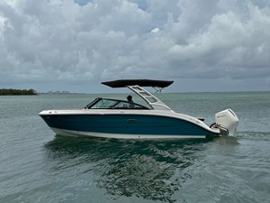SEA RAY SDX 250 OUTBOARD