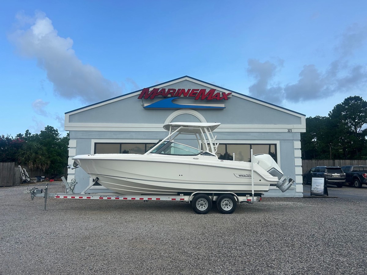Boston Whaler 240 Vantage — 2026 Boston Whaler 240 Vantage