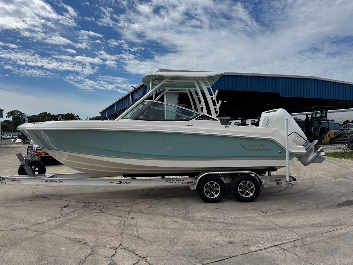Boston Whaler 240 Vantage — 2027 Boston Whaler 240 Vantage — fotoğraf 4