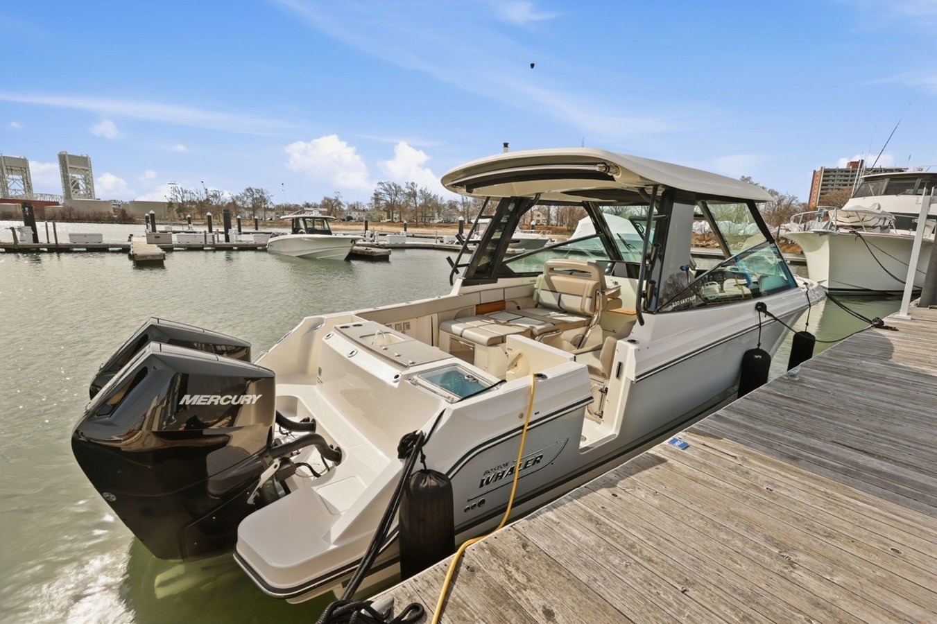 Boston Whaler 330 Vantage — 2026 Boston Whaler 330 Vantage — fotoğraf 5