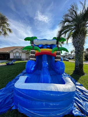 Bounce House With Slide
