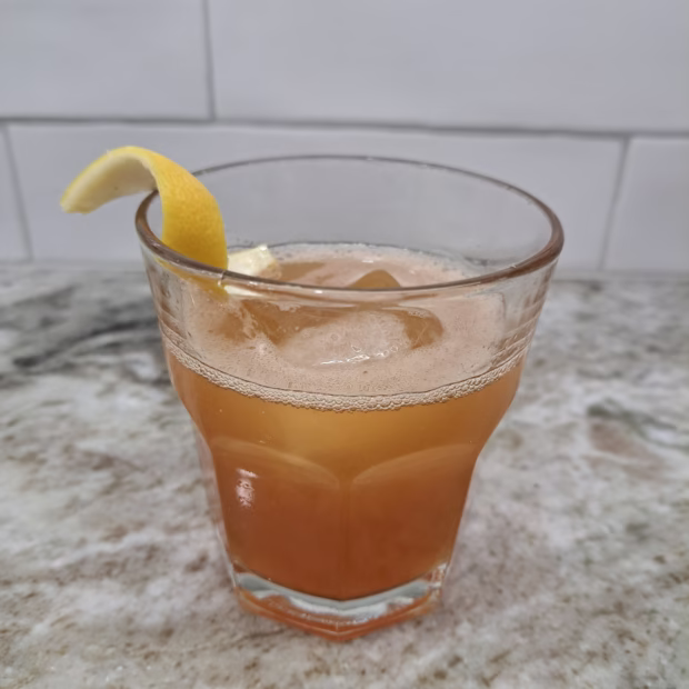 Mandarine Bourbon Sour