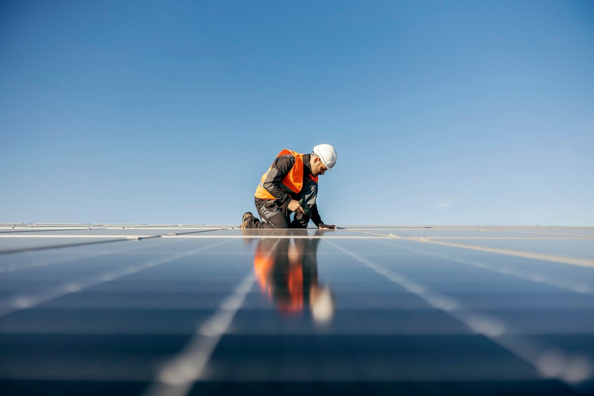 Meta volta a apostar em solar no boom de data centers