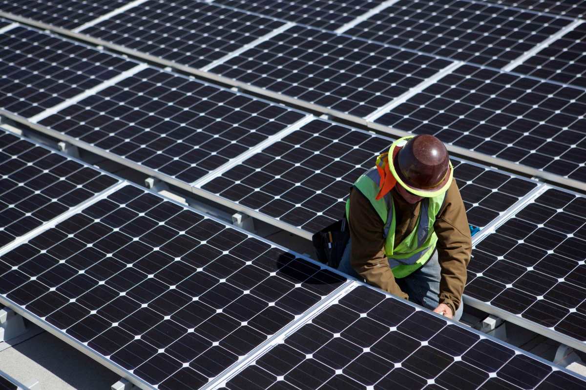 Meta to add 100MW of solar power from US gear to back SC AI data center