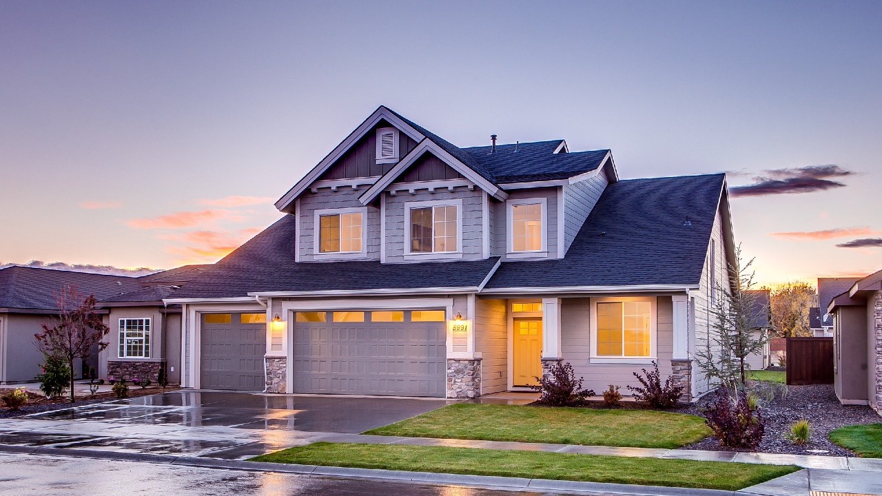 Roofingservice1280x720