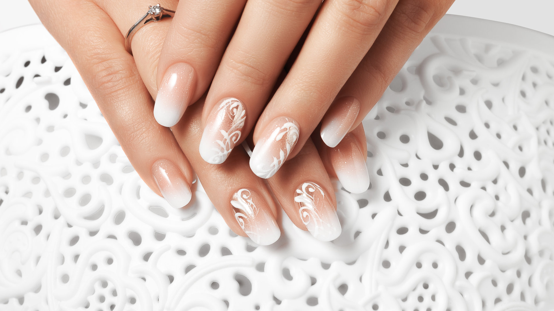 Beauty Salon | Clover Nail Spa | Chesapeake, VA