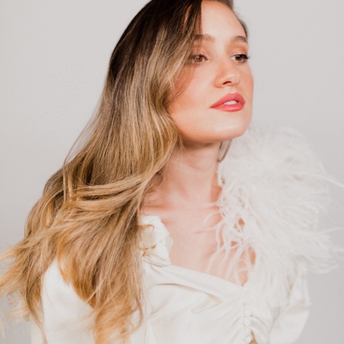 Artist avatar of Mia Vaile