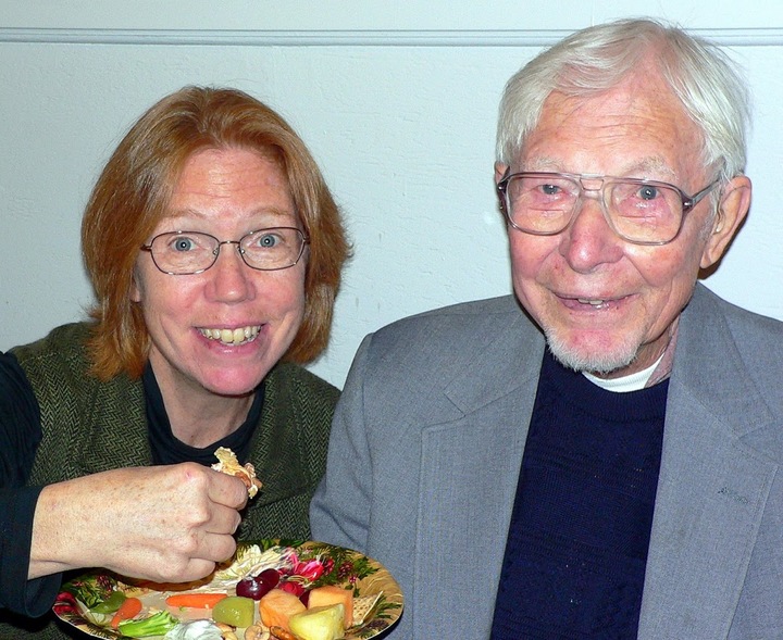 Charles%20mccain%20&%20daughter%202006 web
