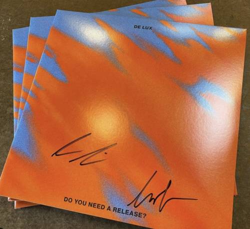 De Lux - Do You Need A Release SIGNED (Gate) [Download Included]