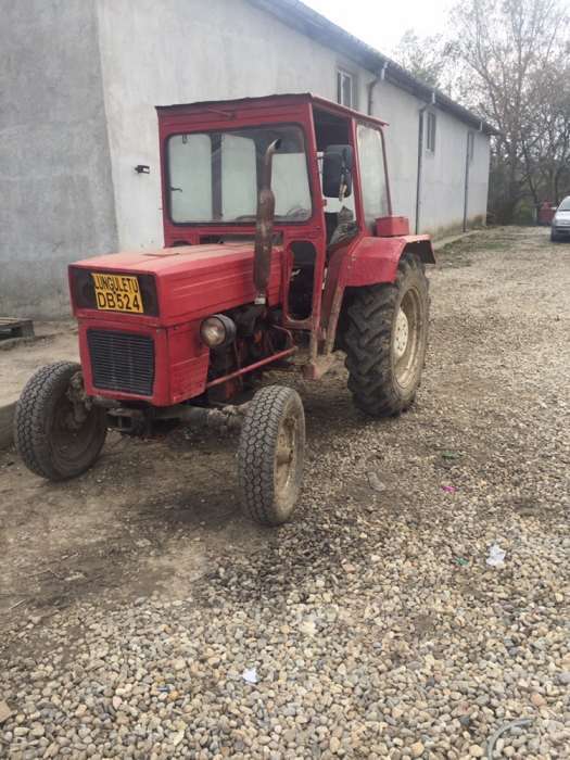 Tractor U445