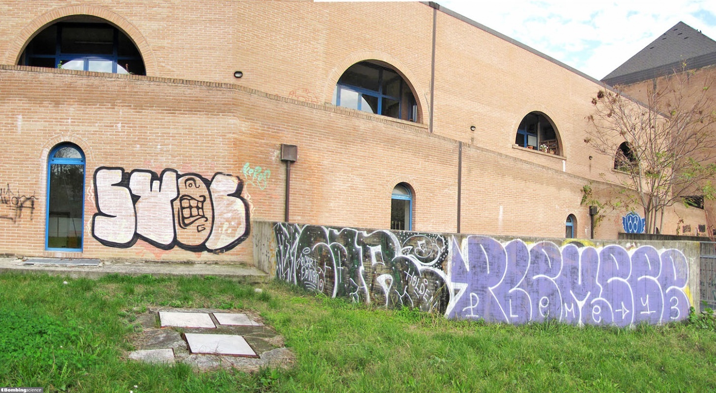 Bologna Bombing (11 pics) Bombing Science