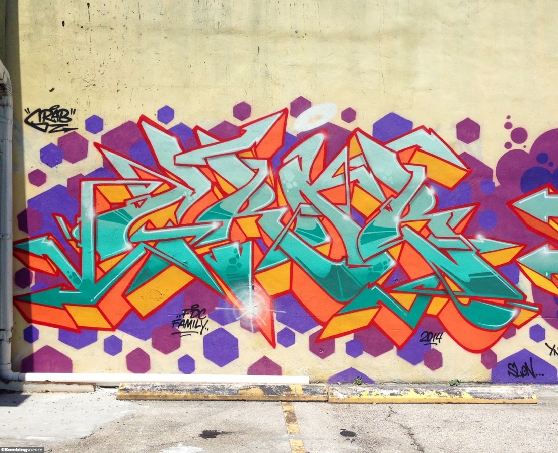 Grabster / Miami / Walls