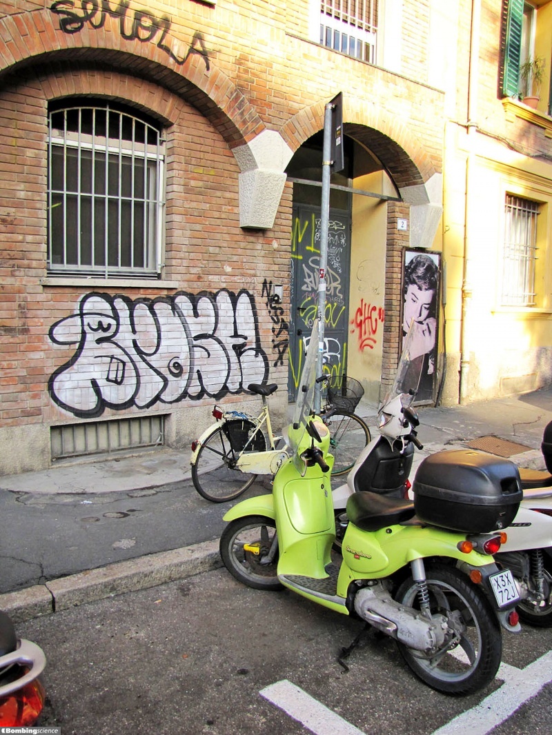 Bologne Bombing (9 pics) Bombing Science