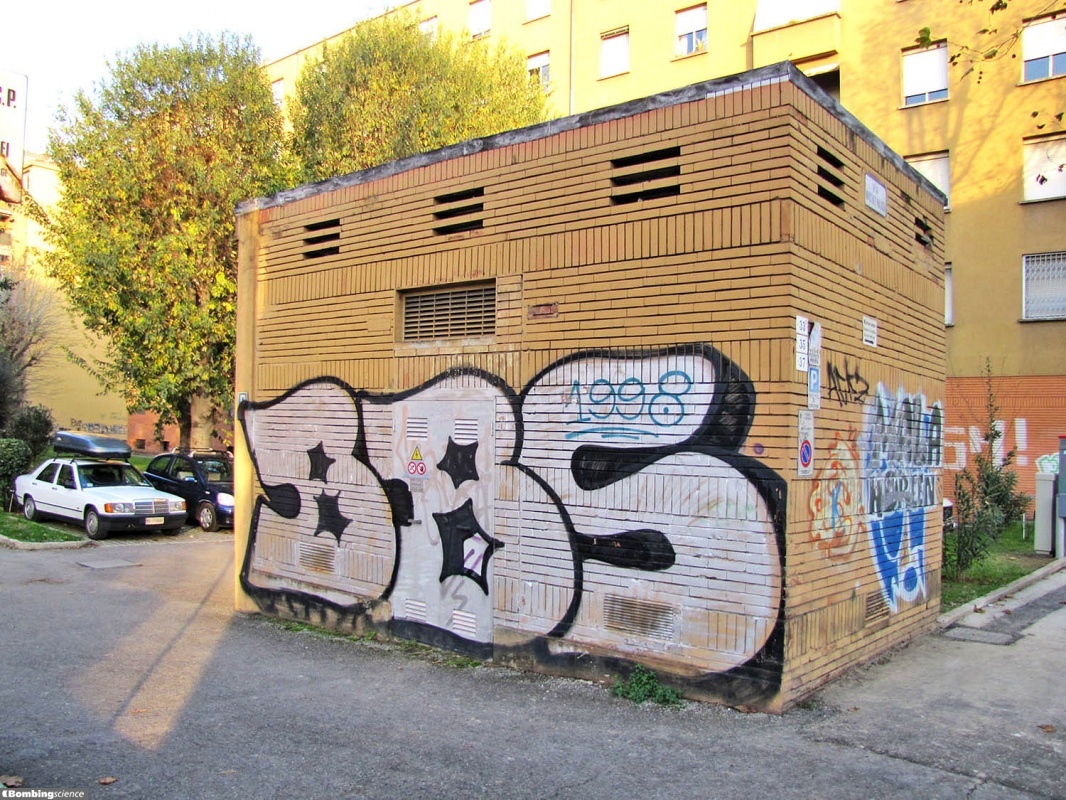 Bologne Bombing (9 pics) Bombing Science