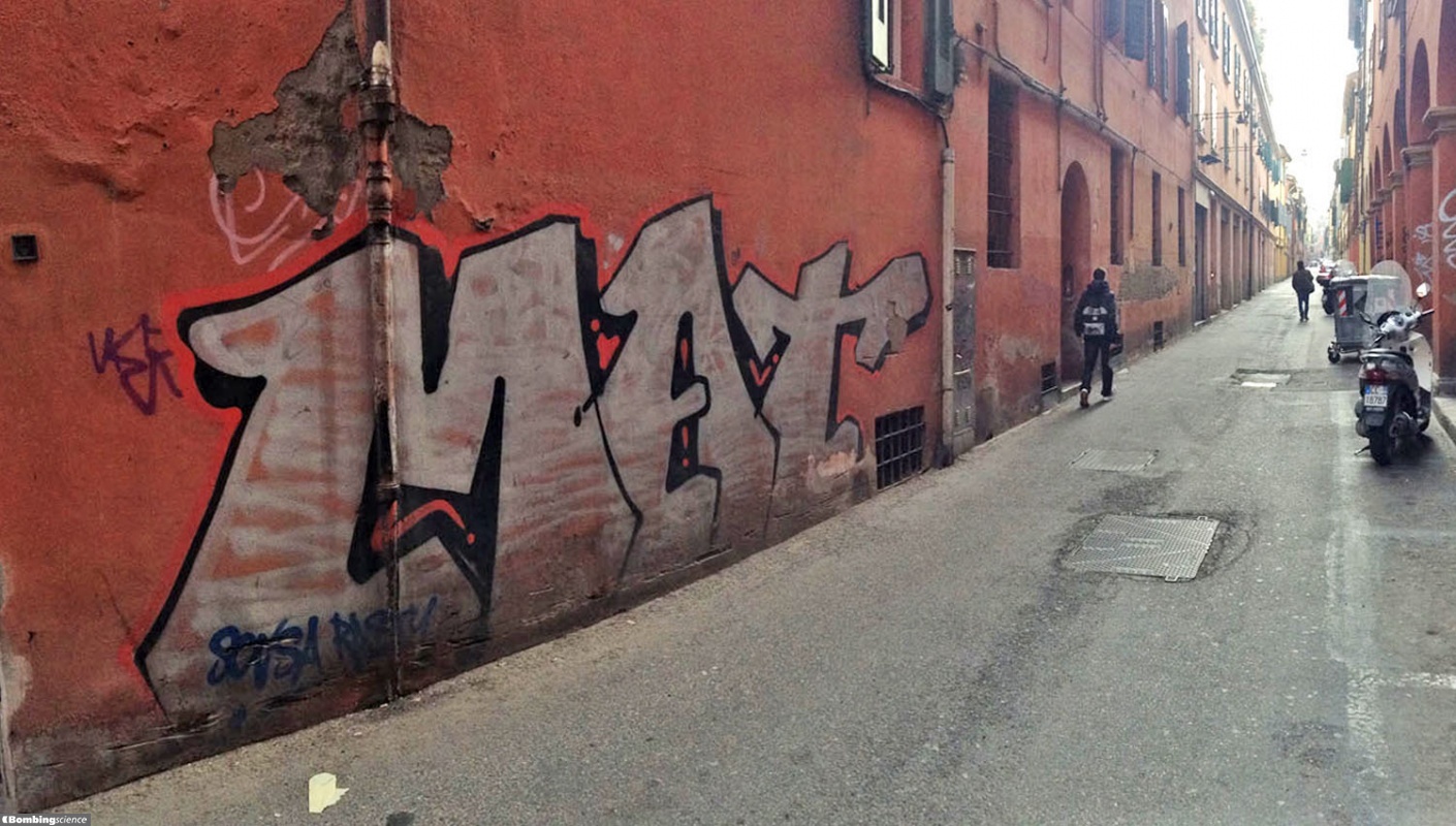 Bologne Bombing (9 pics) Bombing Science