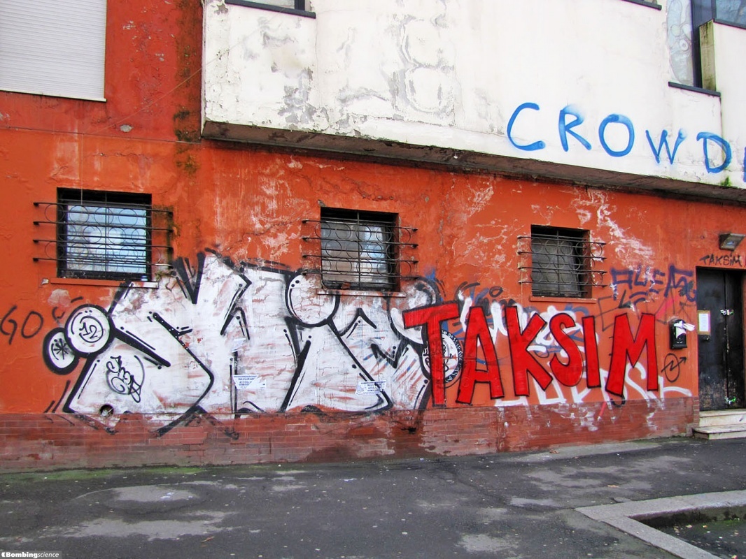 Bologna Bombing (11 pics) Bombing Science