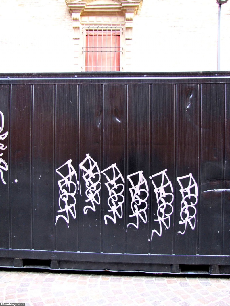 Bologna Bombing (11 pics) Bombing Science