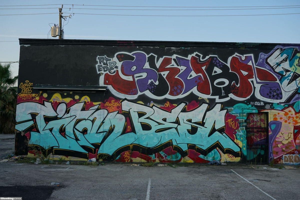 Houston Walls (8 pics) Bombing Science