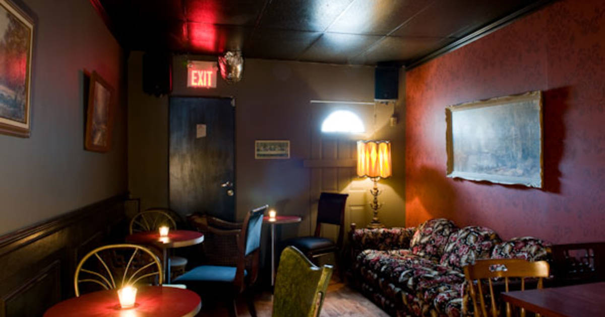 50 Essential Bars The Red Light