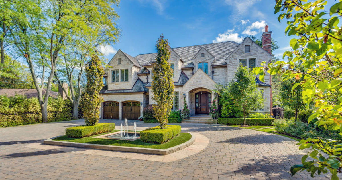 Sold! Unreal mansion goes for 11.25 million in Toronto