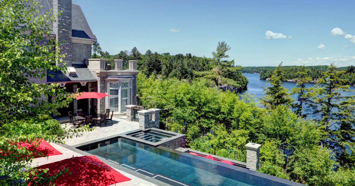 What A 15 Million Cottage Looks Like In Muskoka
