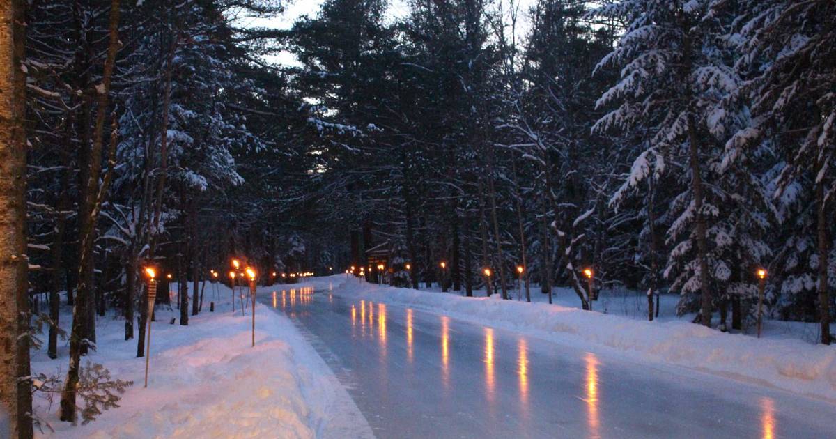 You Can Skate On A Magical Ice Trail Through A Forest Near Toronto