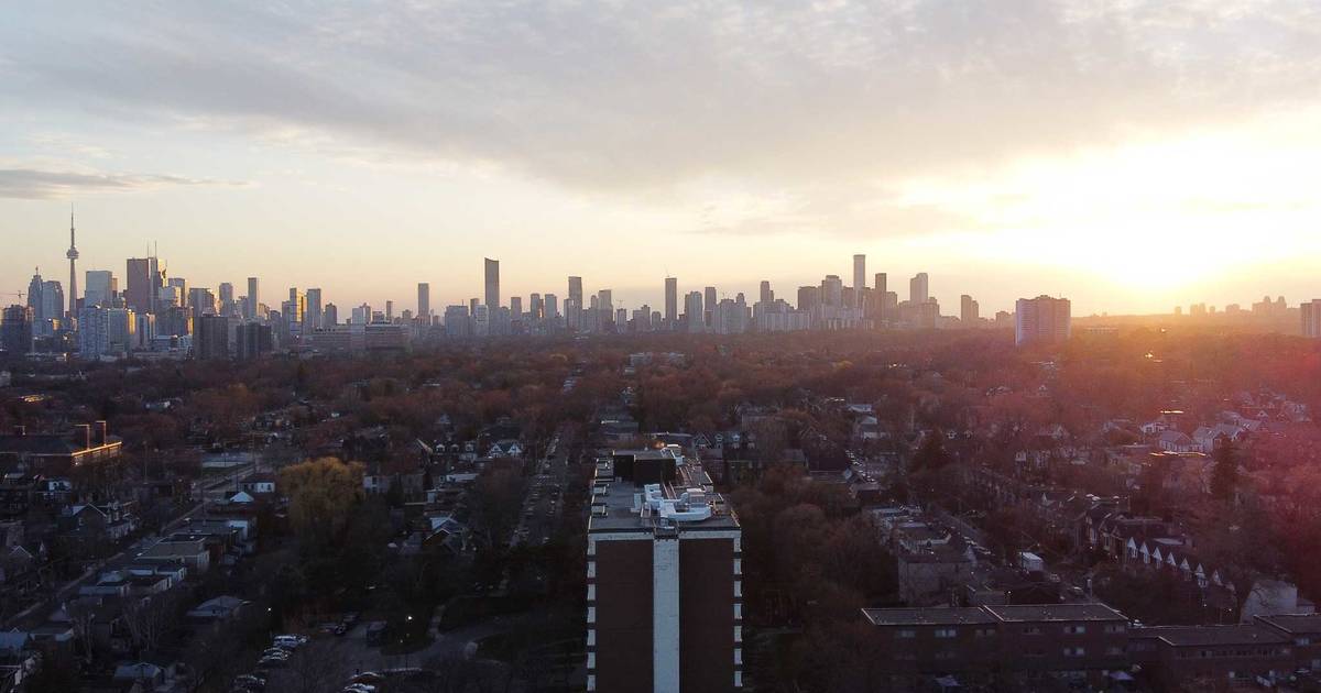 New study shows air quality in Toronto has improved dramatically in recent weeks