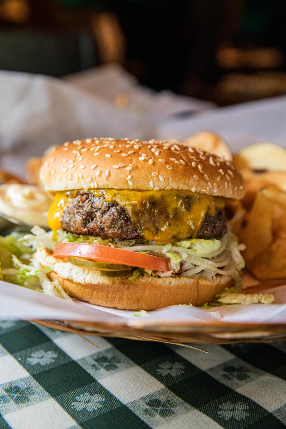 R.J. Grunts burger