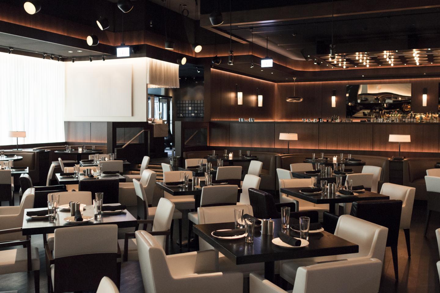 RPM Steak interior