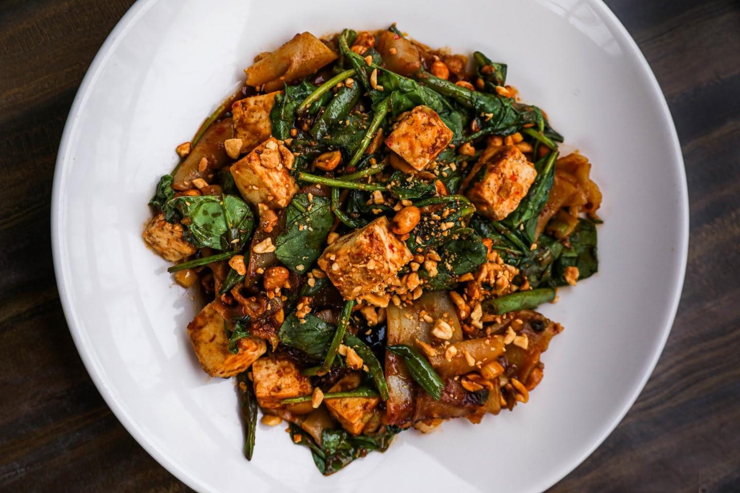 Big Bowl Kung Pao Tofu Noodles vegetable chinese vegetable thai