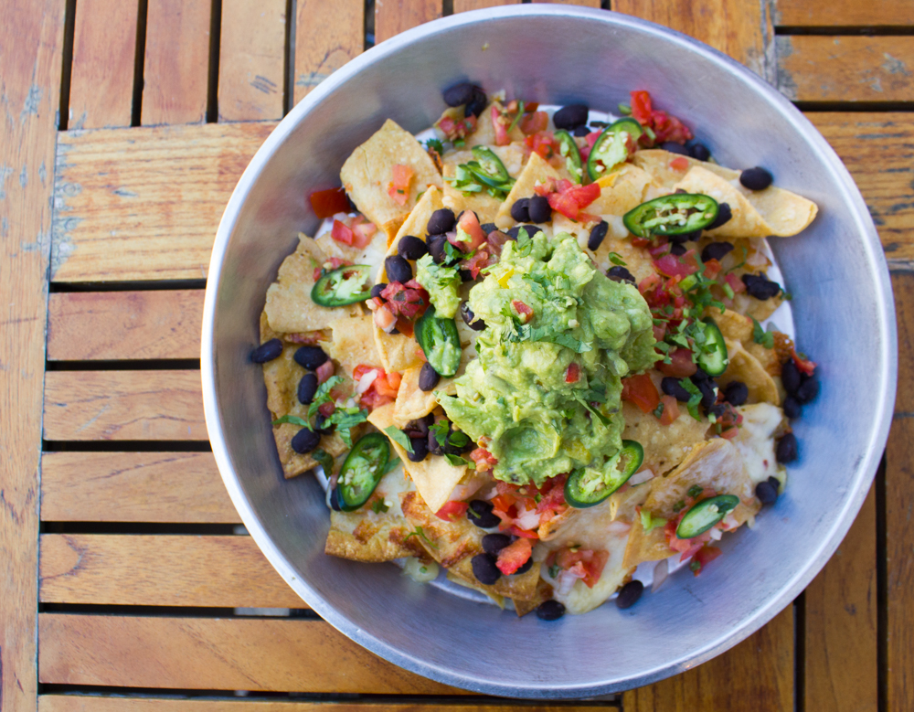 How To Build The Perfect Nachos Lettuce Entertain You how-to-build-the-perfect-nachos-lettuce-entertain-you