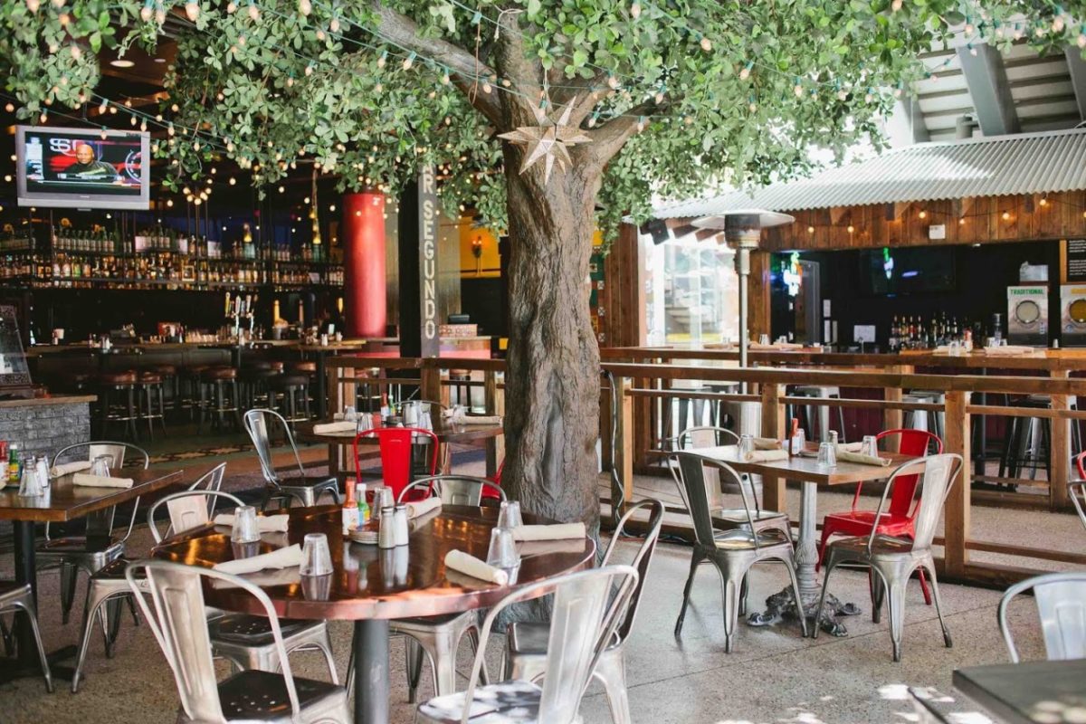 Las Vegas Restaurants Reopen for Limited Dining Room & Patio Service