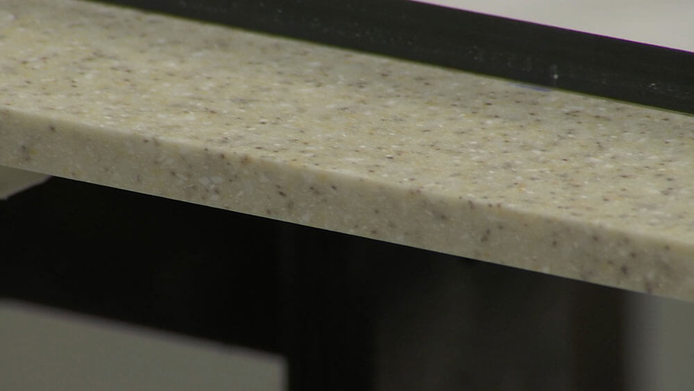 Clean Cut on Solid Surface