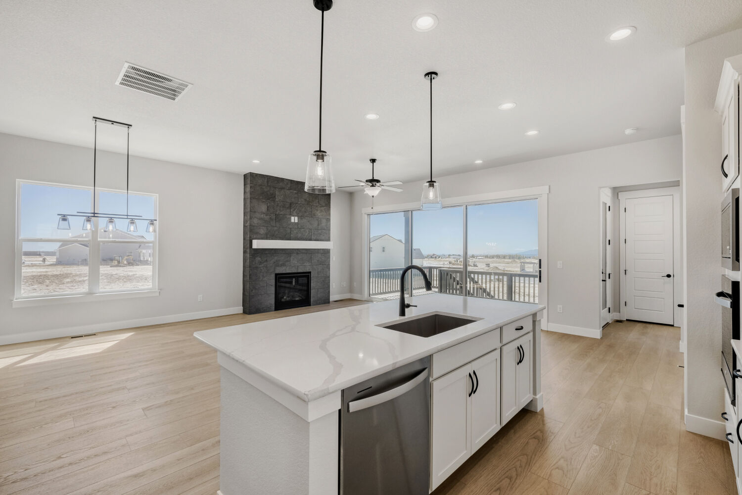 8720 San Diego - Kitchen. Colorado Springs, CO New Home