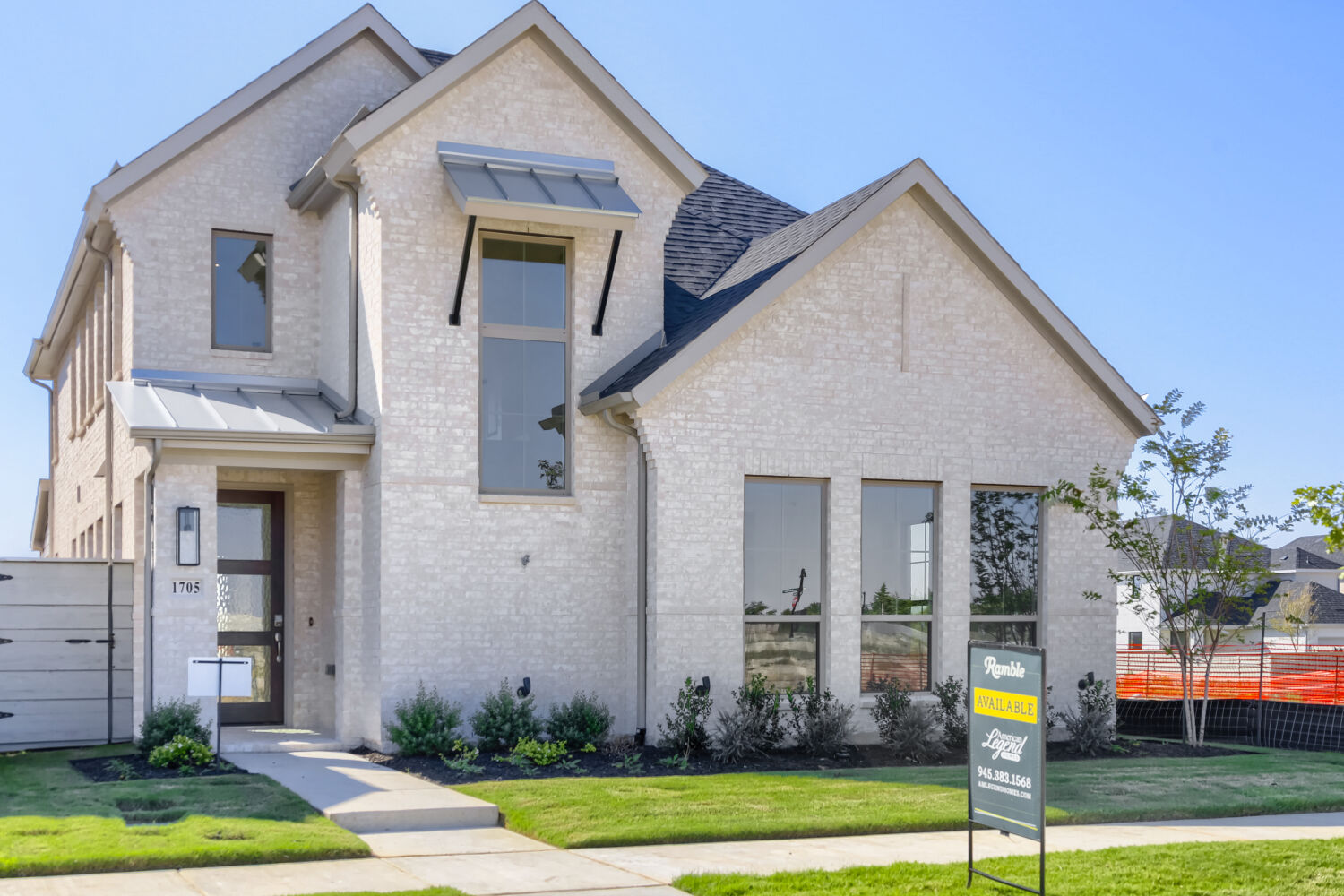 Plan 1458 at 1705 Clover Fern Drive, Celina, Texas: photo 3