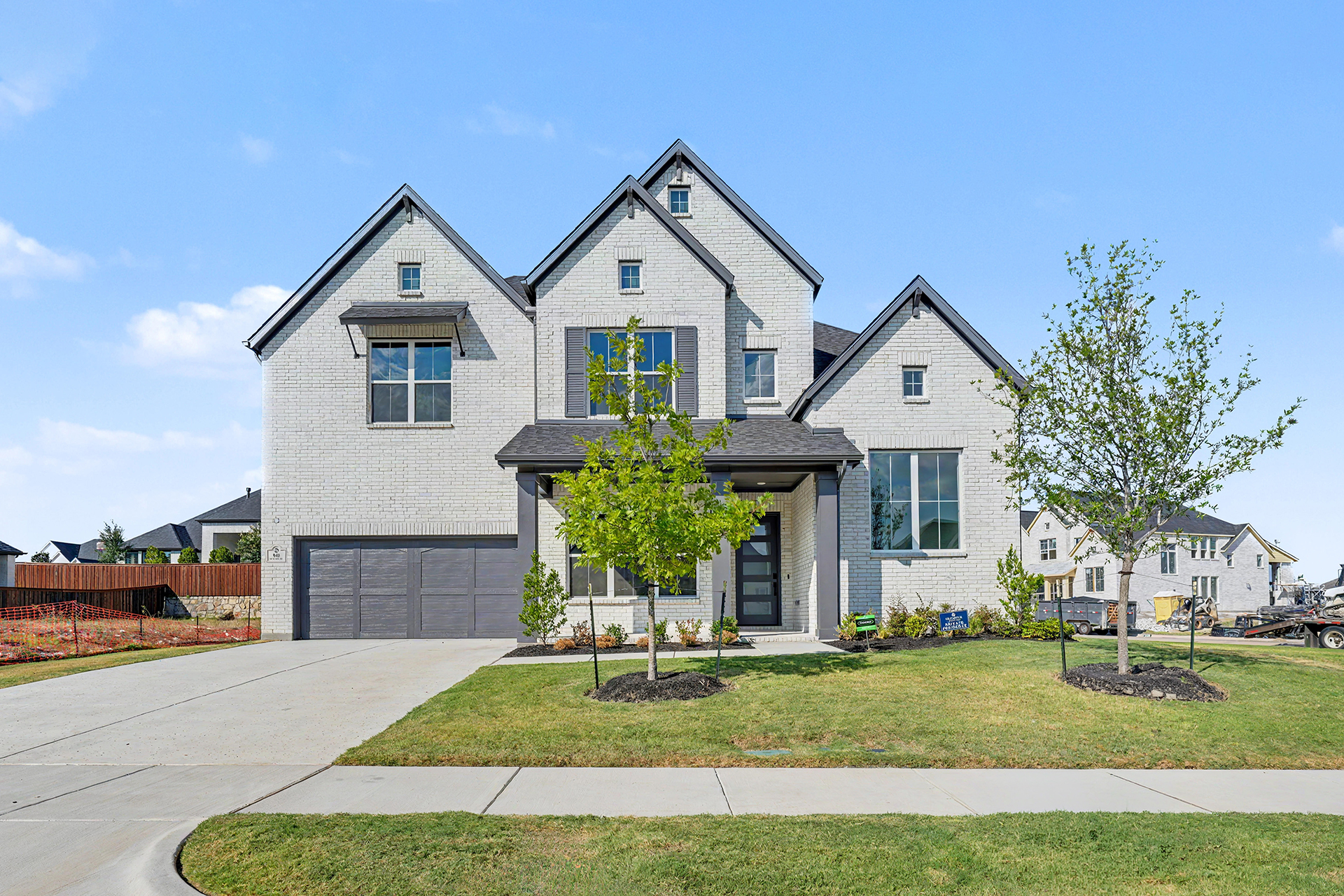 Lakefield at 940 Shady Oaks Drive, Rockwall, Texas