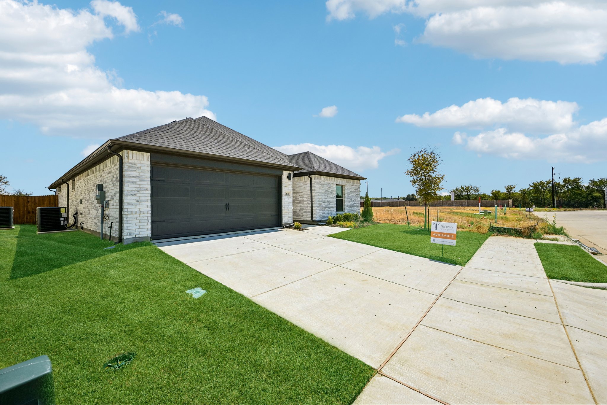 Harrison at 7620 Kingfisher Road, Aubrey, Texas: photo 2