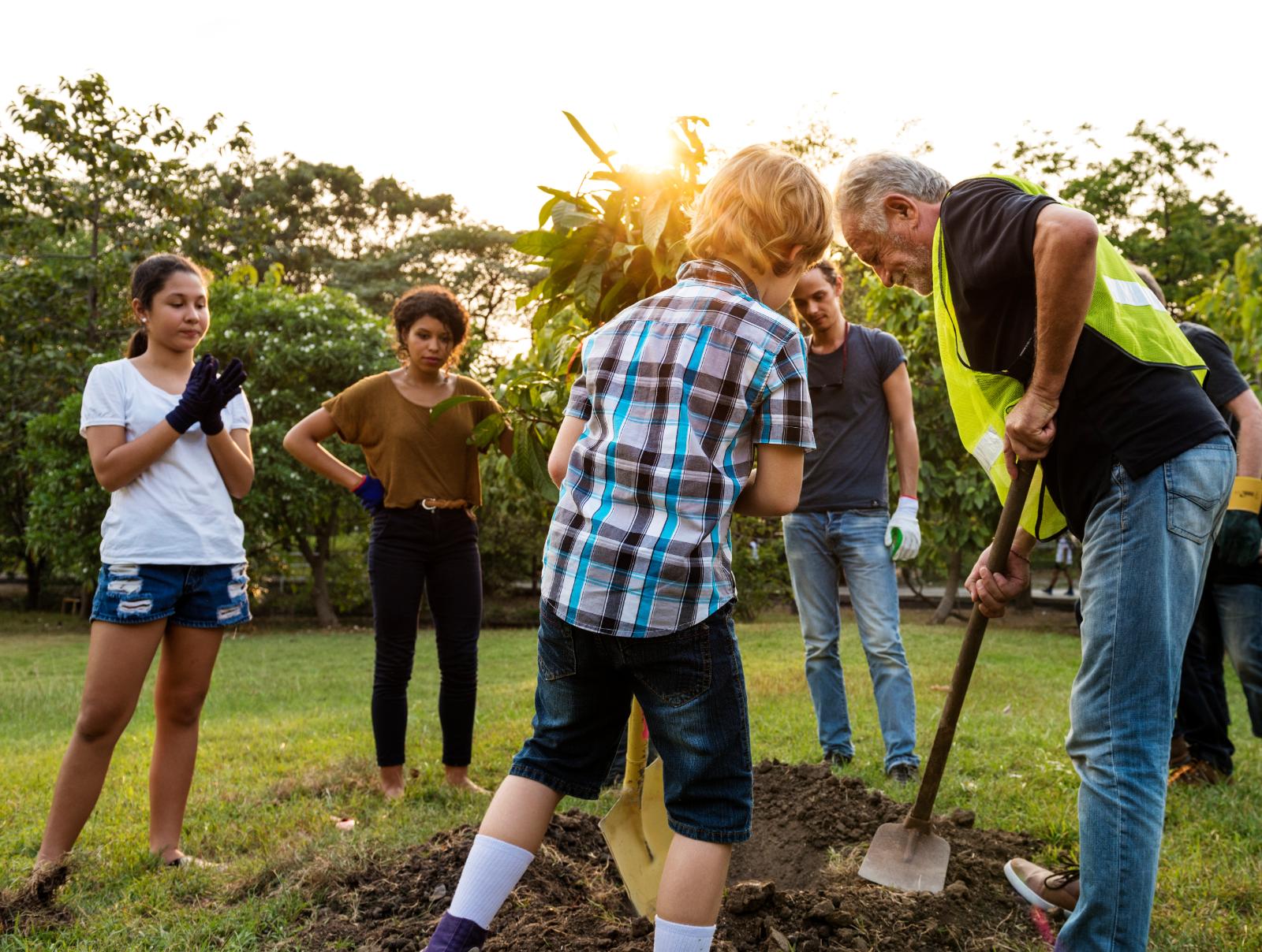 Get Social with Creative Neighborhood Parties!