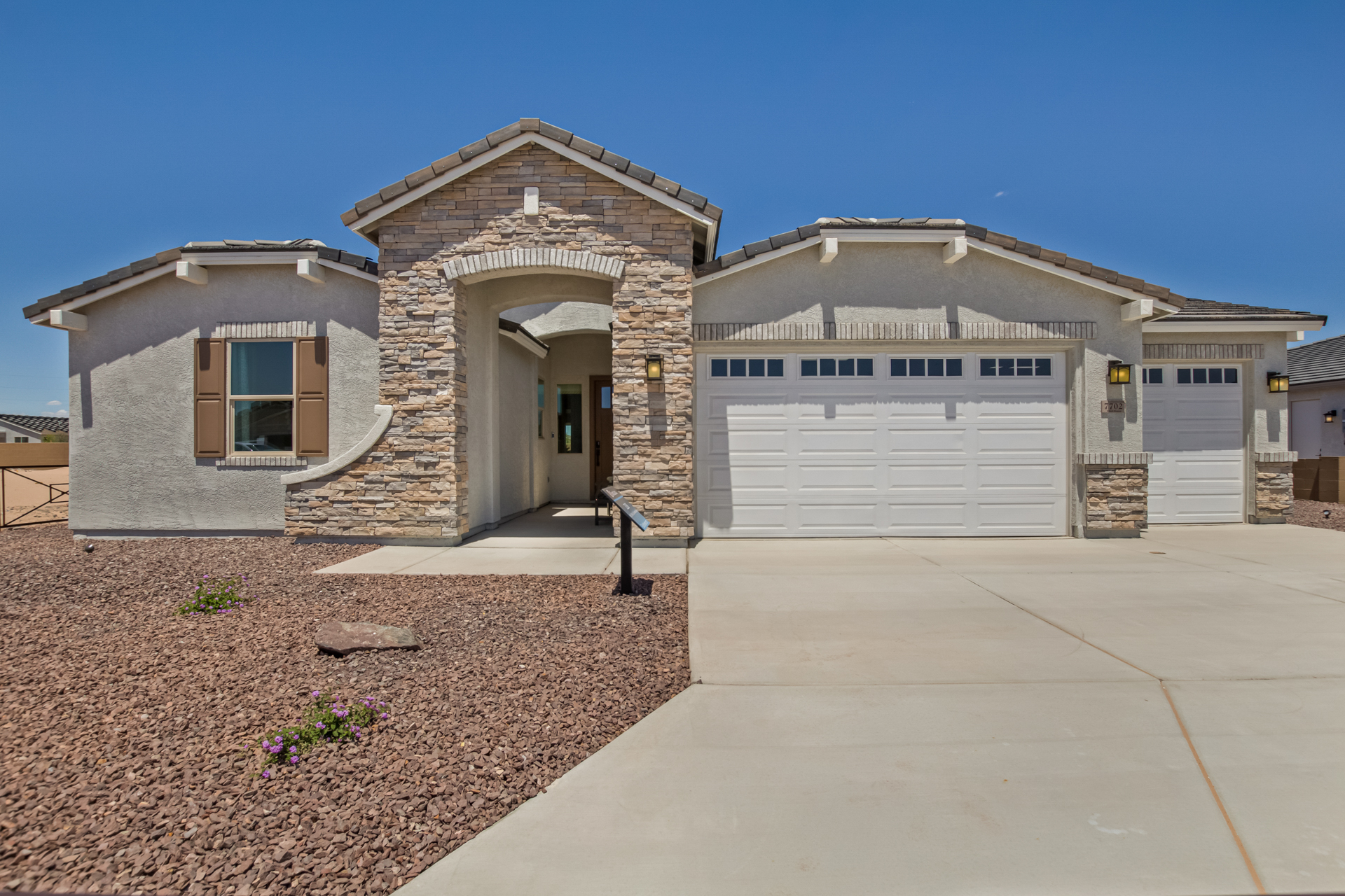 7641 E. 37th Street