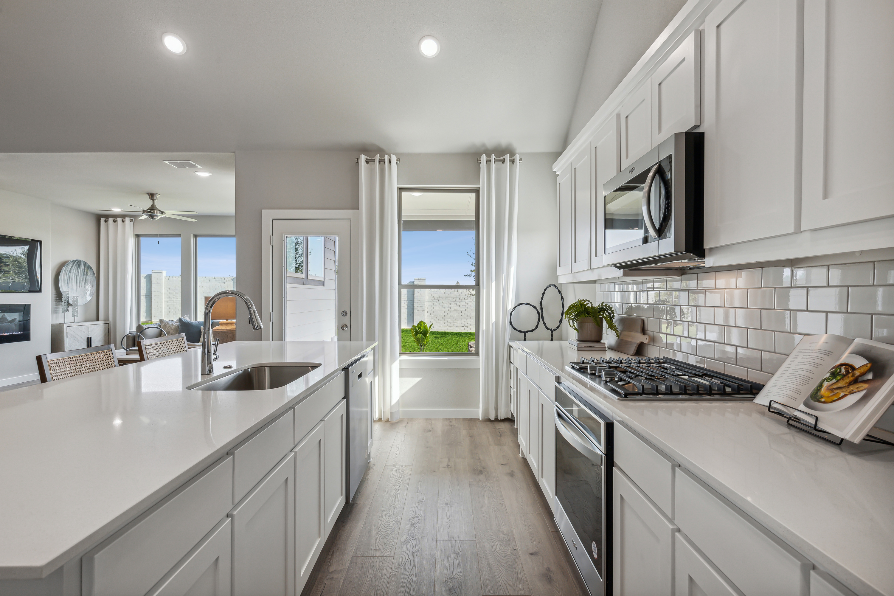 Wimbledon at 3914 Somerville Drive, Farmersville, Texas: photo 3