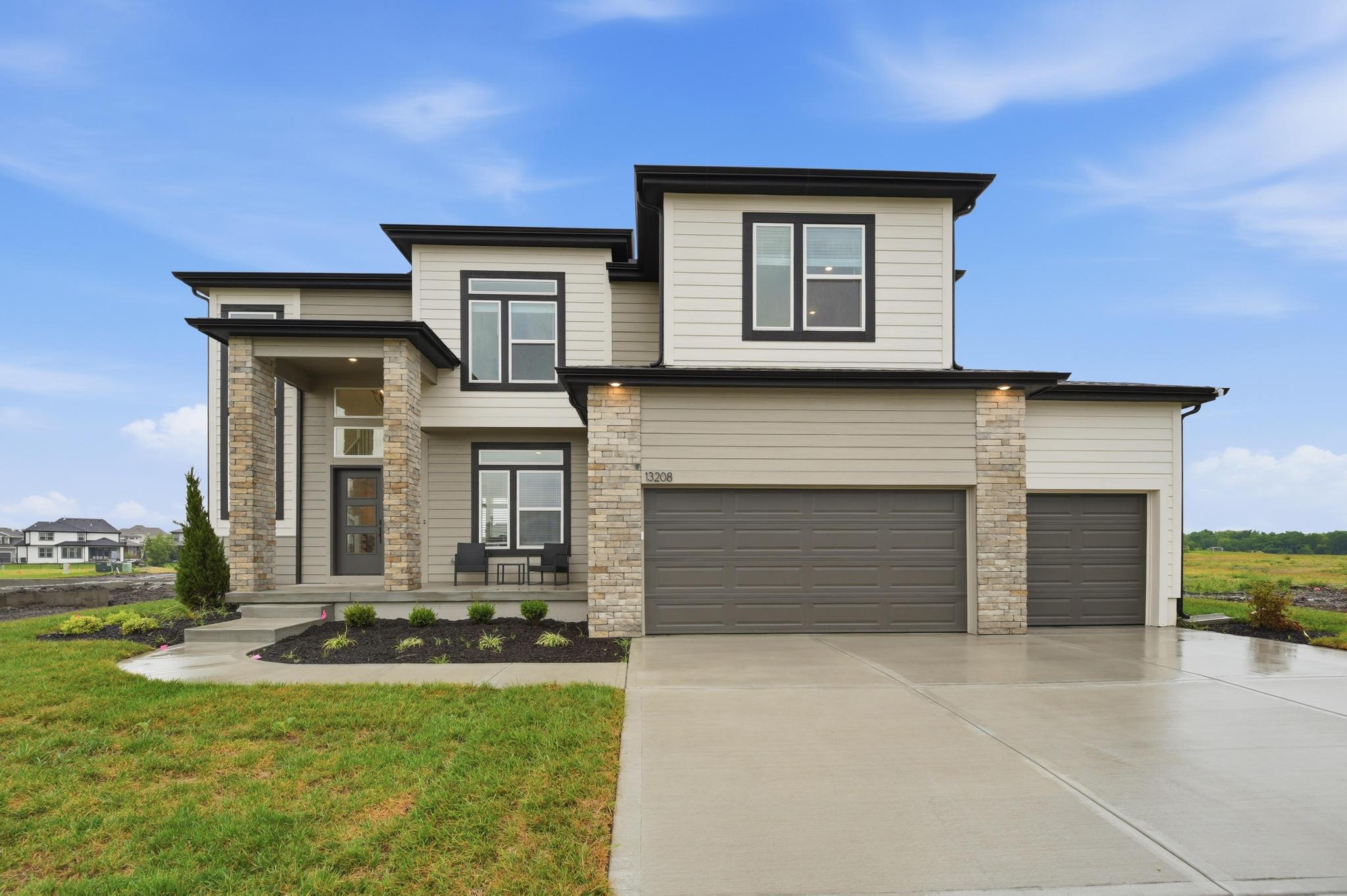 13208 W 179th St — Summit Homes