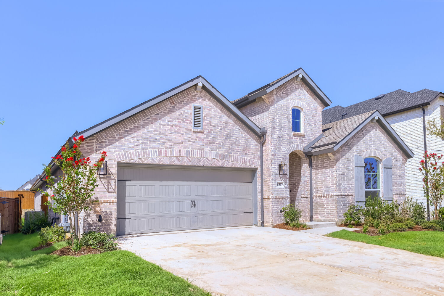 Plan 1577 at 4307 Azalea Trail, Oak Point, Texas: photo 2
