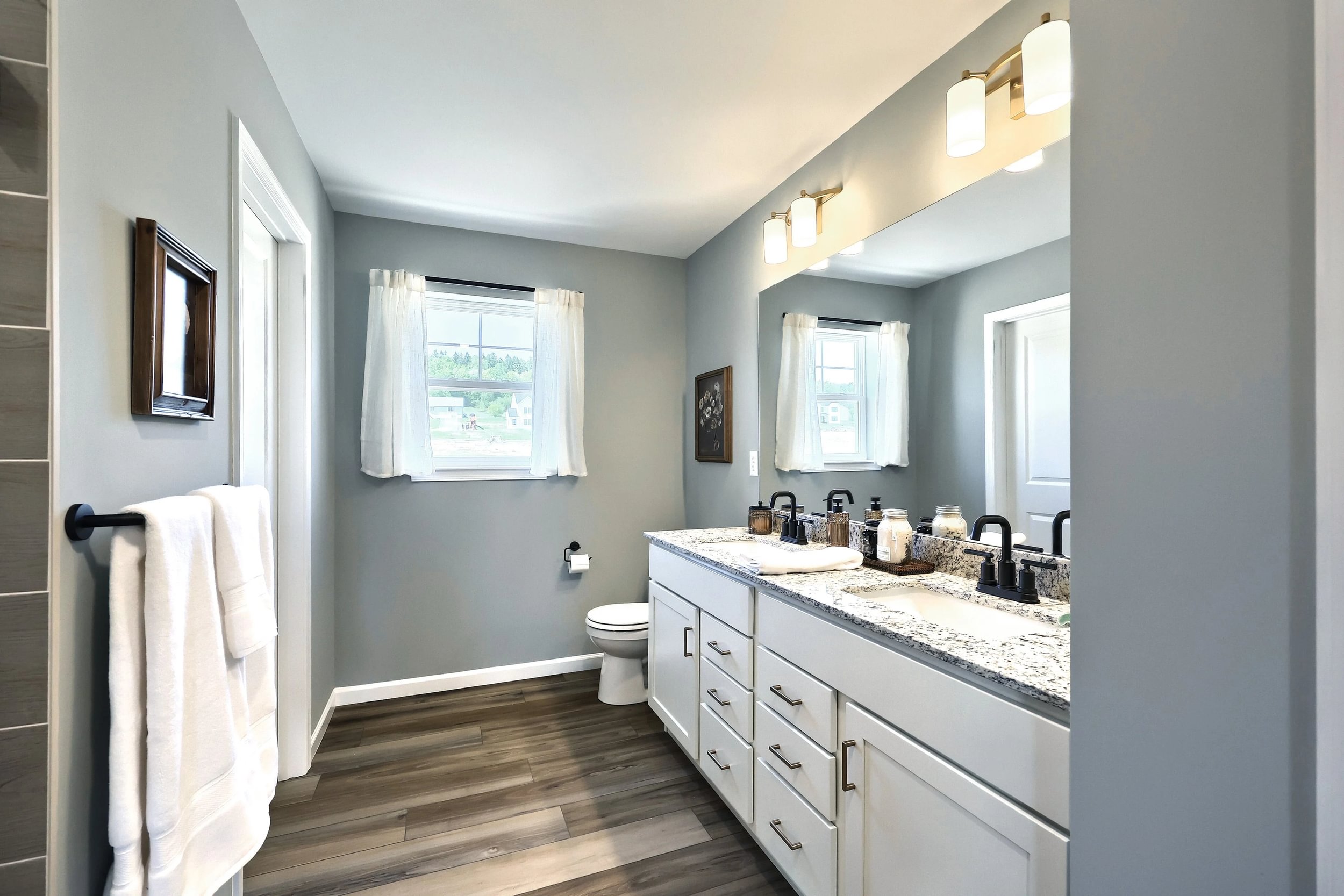 Double Bowl Vanity in Bathroom, Primary Bathroom, Berks Homes
