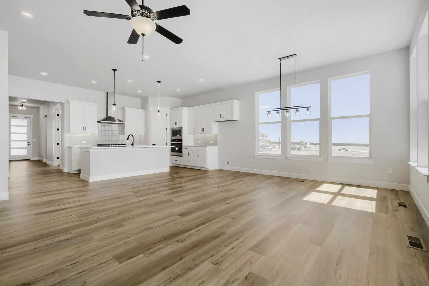 8688 Long Beach - Living Area. Colorado Springs, CO New Home