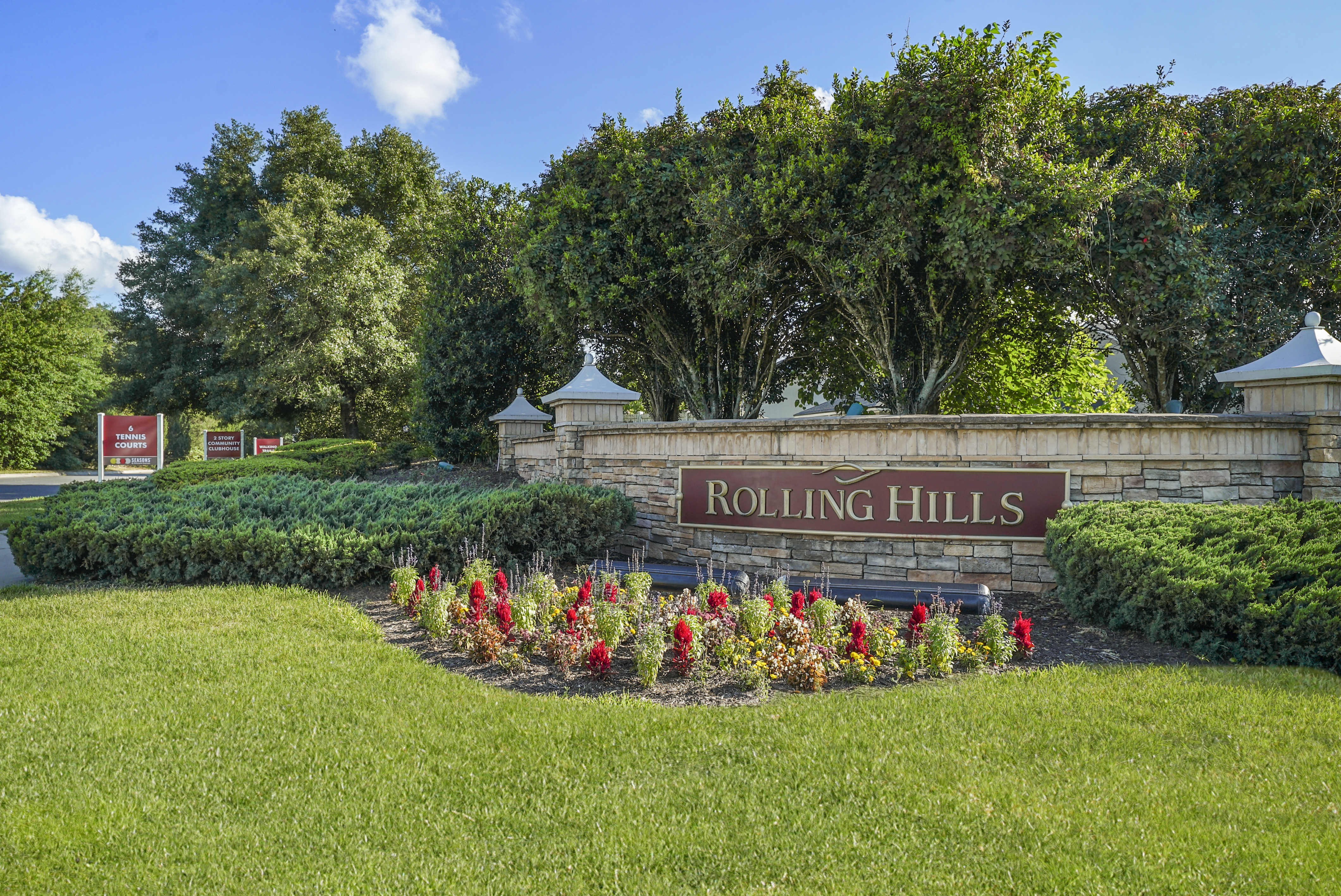 Shadow Crest at Rolling Hills